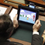 EccocomesilavoranelParlamentoitalianoconSuperMarioBros. EccocomesilavoranelParlamentoitalianoconSuperMarioBros.
