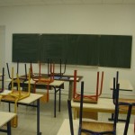 Scuola senza soldi Scuola senza soldi